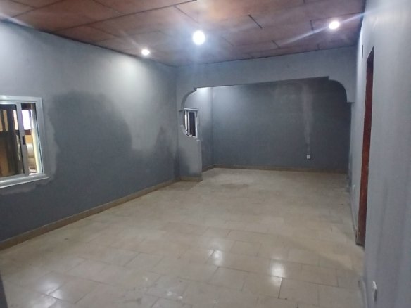 Appartement 2 chambres avec forage à louer à Nongo Kiroty
