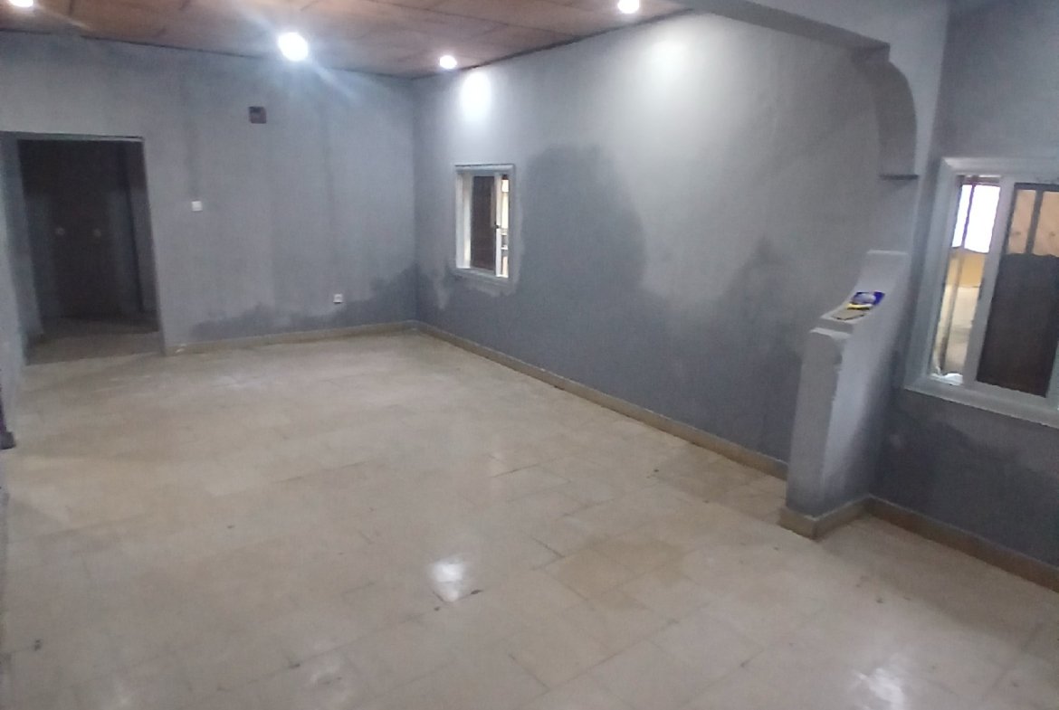 Appartement 2 chambres avec forage à louer à Nongo Kiroty