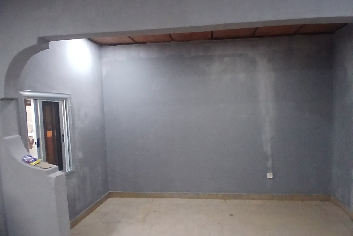 Appartement 2 chambres avec forage à louer à Nongo Kiroty