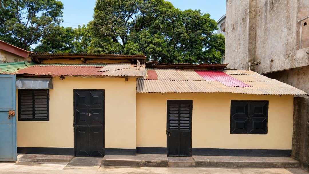 Terrain de 80 m² en bail à Nongo Kiroty